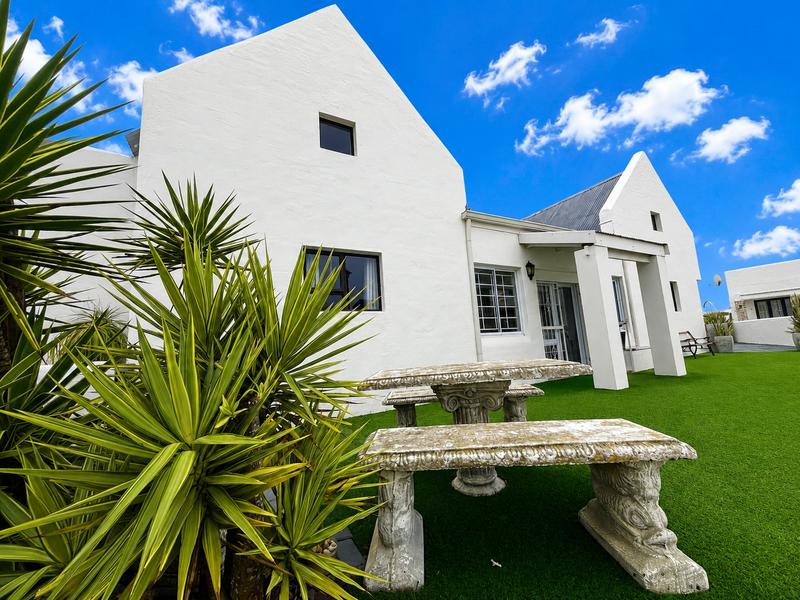 3 Bedroom Property for Sale in Dwarskersbos Western Cape